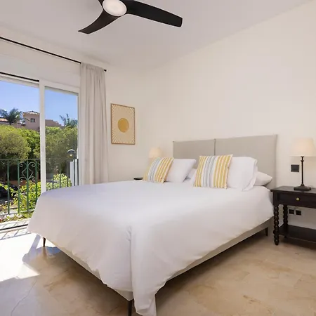 3 Bedroom 3 Bathroom Beachside Estepona